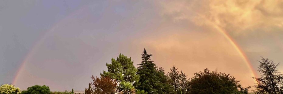 arc en ciel après l'orage